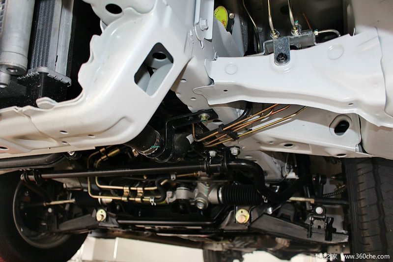 风景g7 福田商务车 风景g7 129马力 平顶封闭厢式货车 底盘