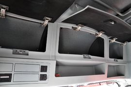 德龙X3000 载货车驾驶室                                               图片