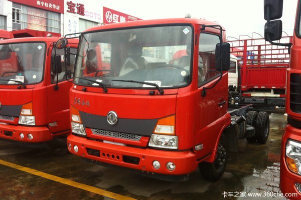 东风商用车 嘉运 120马力 4.1米单排轻卡底盘(DFH1100BX)