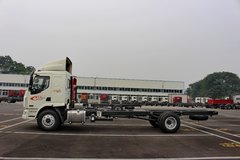 东风柳汽 乘龙M3中卡 190马力 4X2 7.7米单排载货车底盘