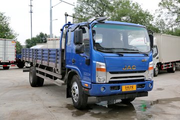 江淮 帅铃H中卡 154马力 4X2 6.2米排半栏板载货车(HFC1130P71K1D4V) 卡车图片