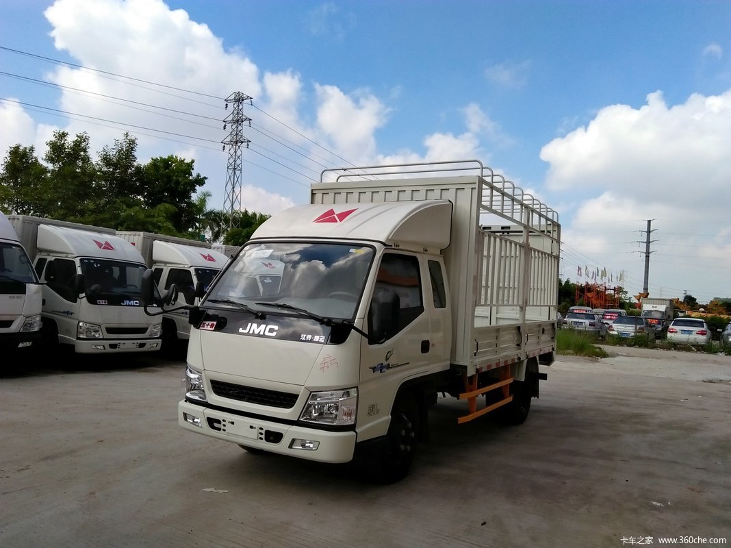 8米排半仓栅式轻卡(jx5044ccyxpg2)_实拍图片_327487_卡车之家