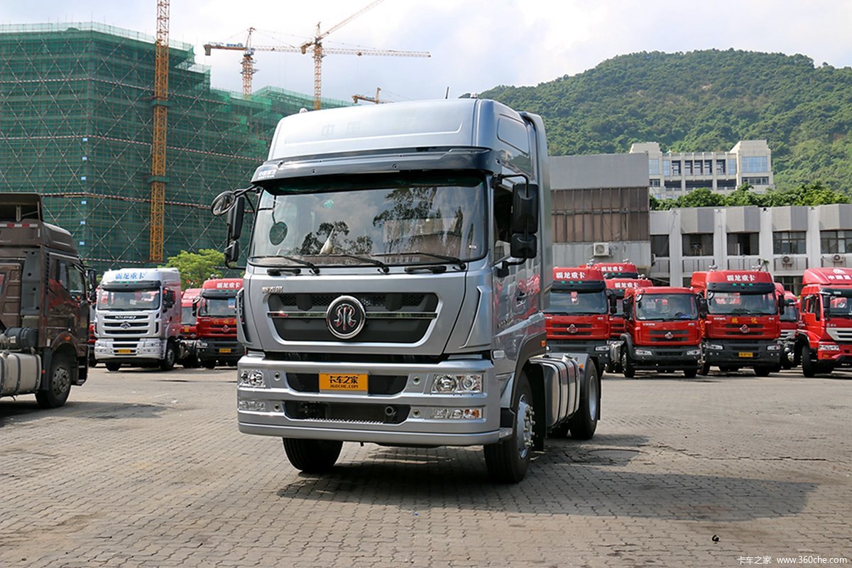中国重汽 斯太尔M5G重卡 2016款 280马力 4X2牵引车