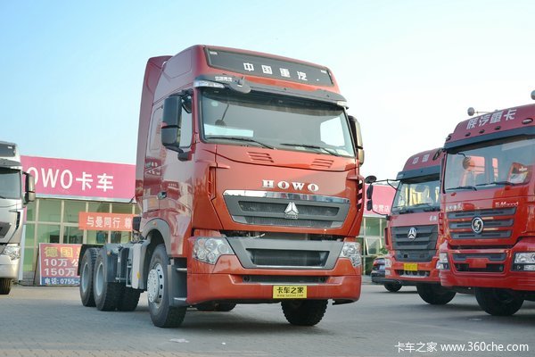 中国重汽 HOWO T7H重卡 400马力 6X4牵引车(MCY11后桥)(ZZ4257V324HD1B)