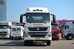 中国重汽 HOWO T5G 240马力 6X4 油罐车(ZZ1257M464GD1)