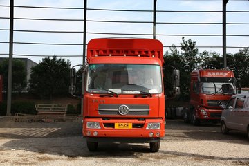 东风商用车 天锦中卡 270马力 6X2 8.6米仓栅式载货车(DFH5250CCYBX5A)