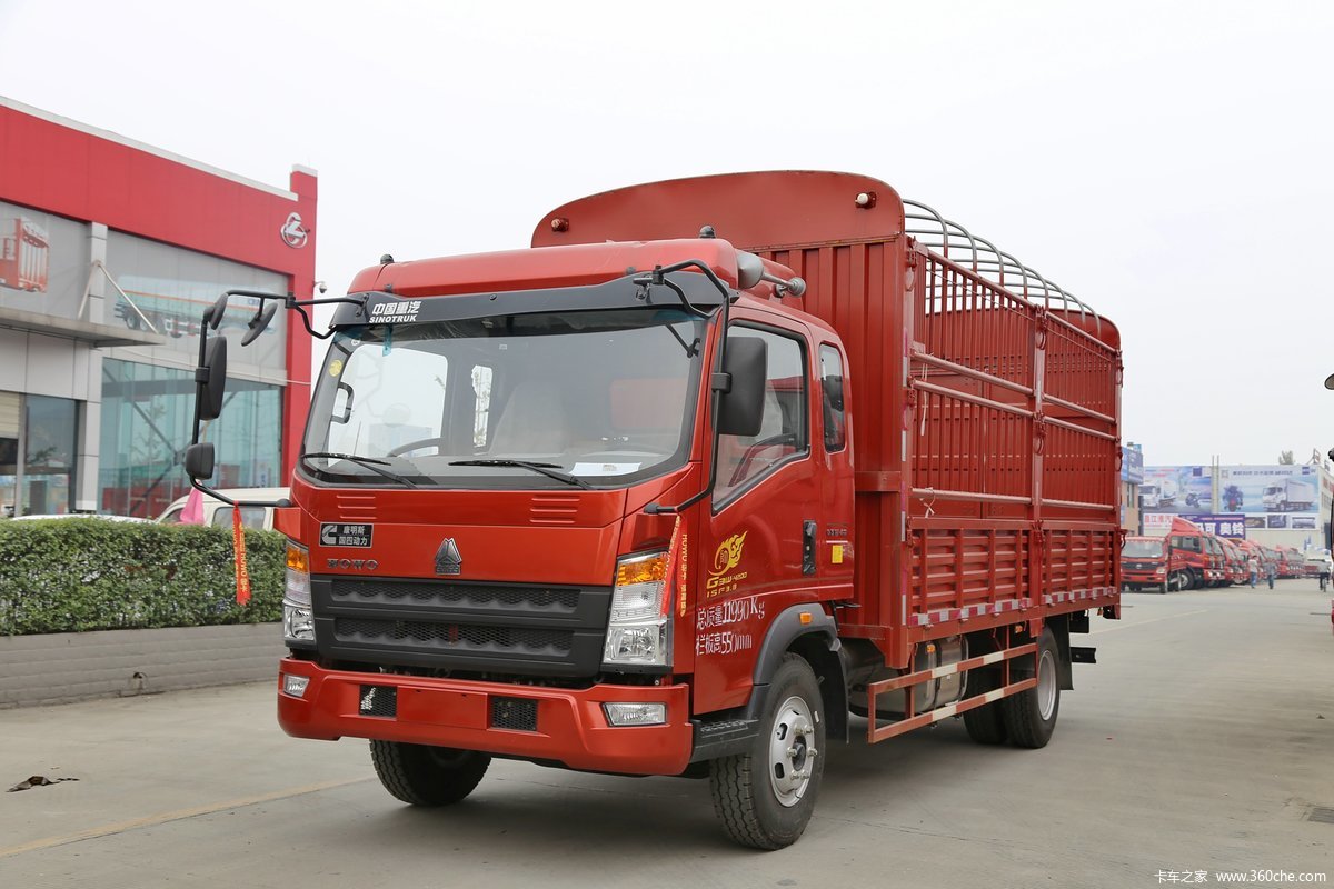 中国重汽HOWO 统帅 物流版 180马力 5.2米排半仓栅式载货车
