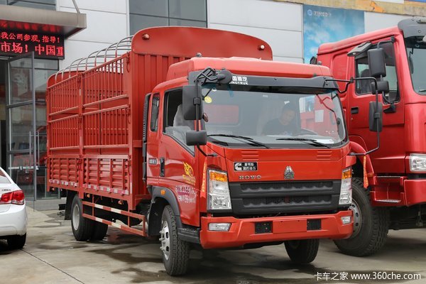 中国重汽HOWO 统帅 物流版 154马力 5.75米排半仓栅式载货车(ZZ5147CCYH451CE1)