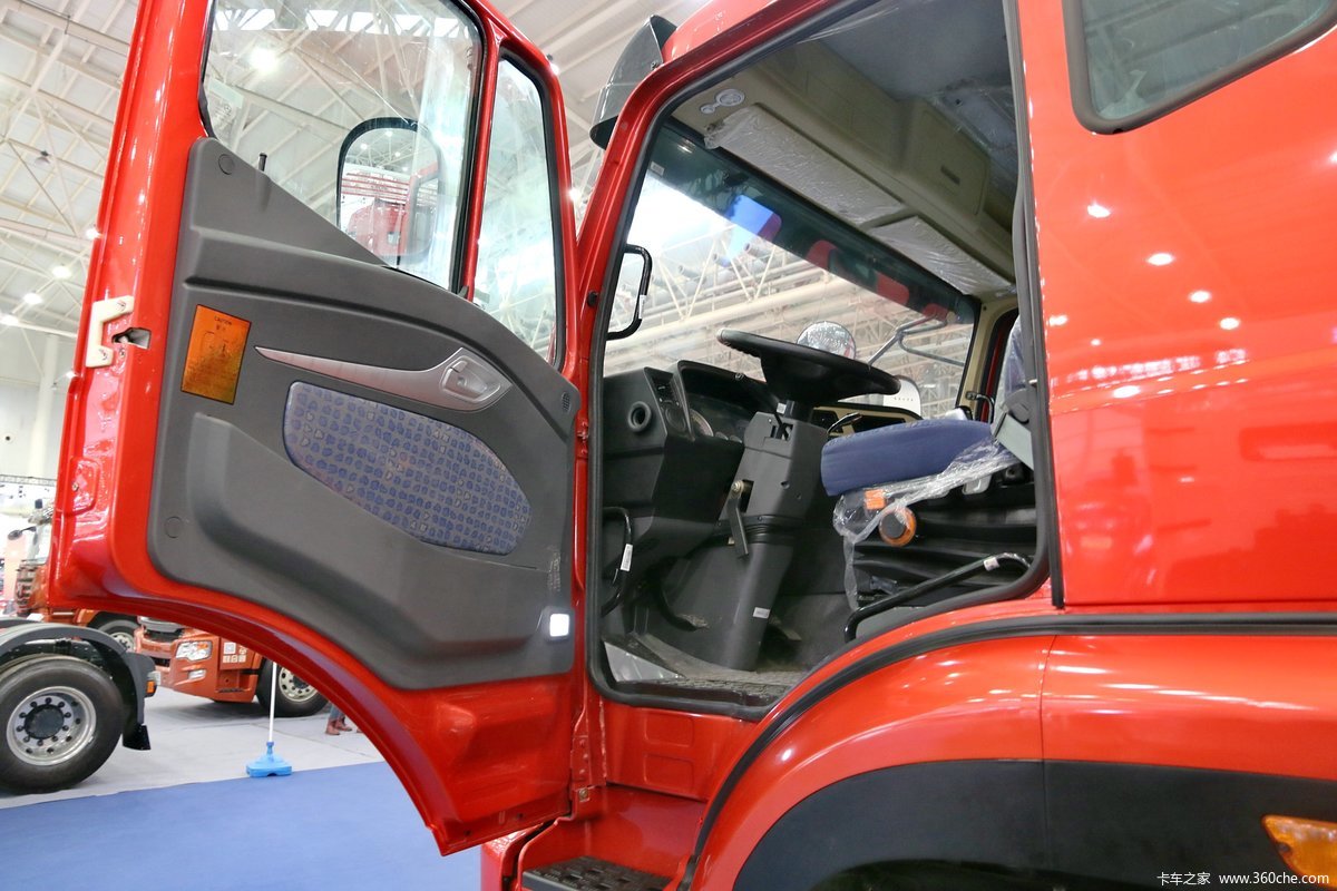 【图】中国重汽 豪瀚j5g重卡 310马力 4x2牵引车(zz4185n3613d1h)
