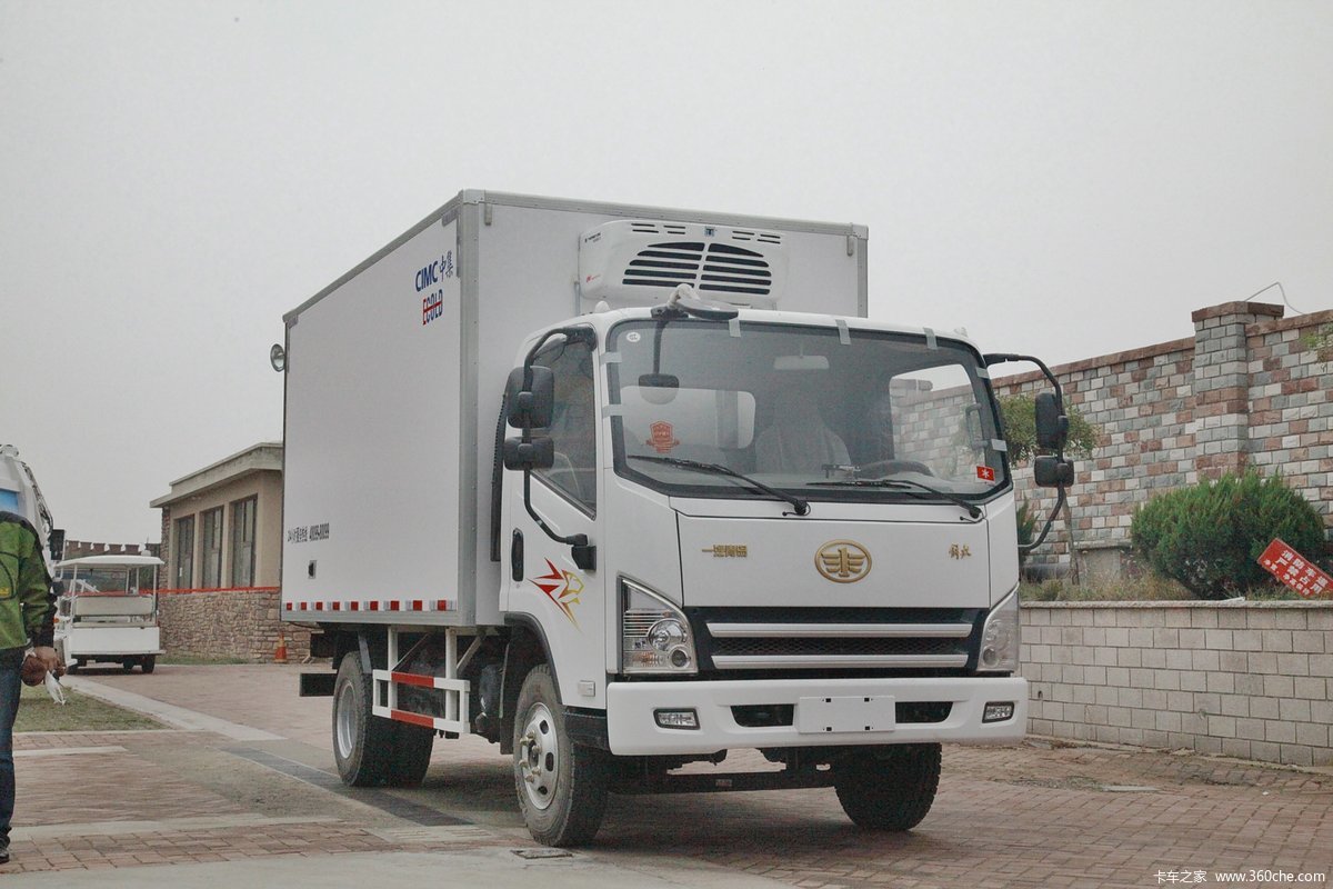 解放 虎VH 156马力 4X2 4.13米冷藏车