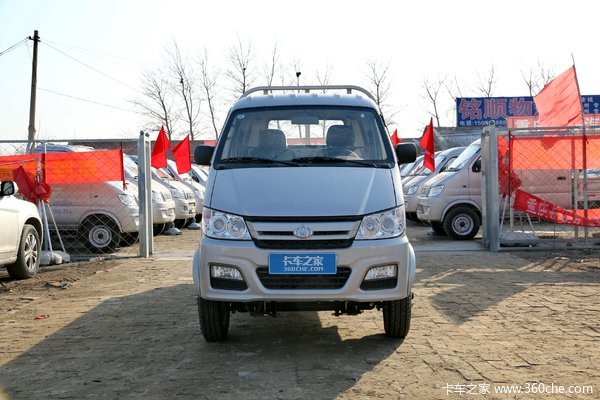 新豹MINI载货车限时优惠0.3万