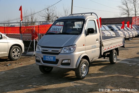 长安跨越 新豹mini 1.0l 68马力 3.05米单排栏板微卡(sc1031gdd51)