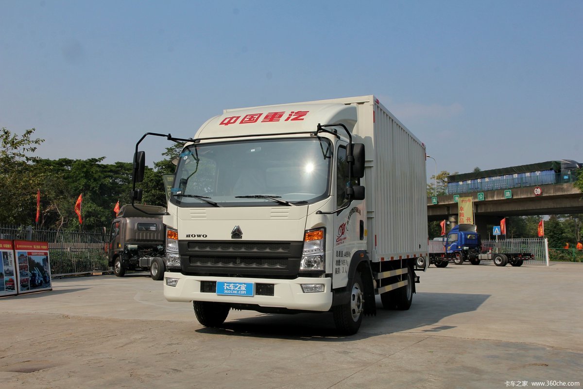中国重汽HOWO 统帅 154马力 6.2米单排厢式载货车
