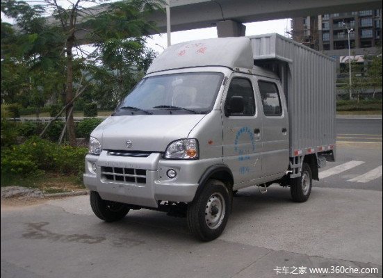 南骏汽车 瑞宝 1.6L 123马力 汽油 3.1米双排厢式微卡(NJA5030XXYKS28A)