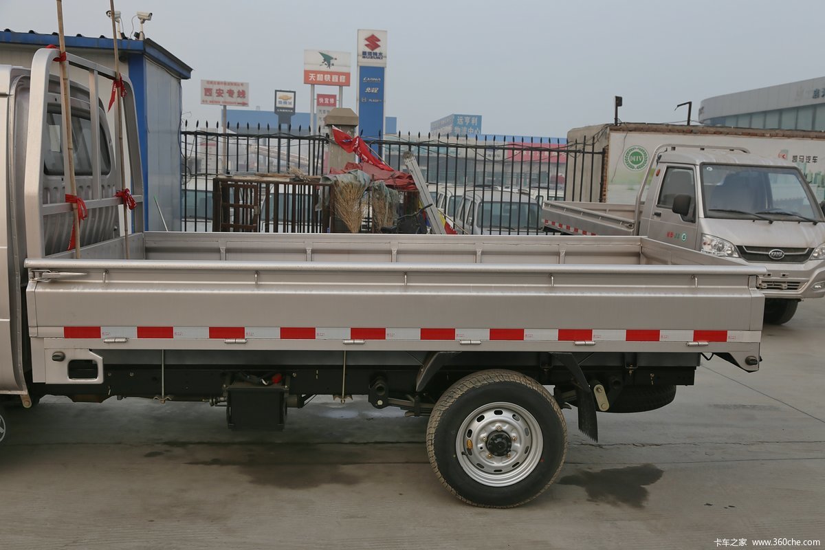 【图】凯马 锐菱j3 1.1l 61马力 汽油 3.