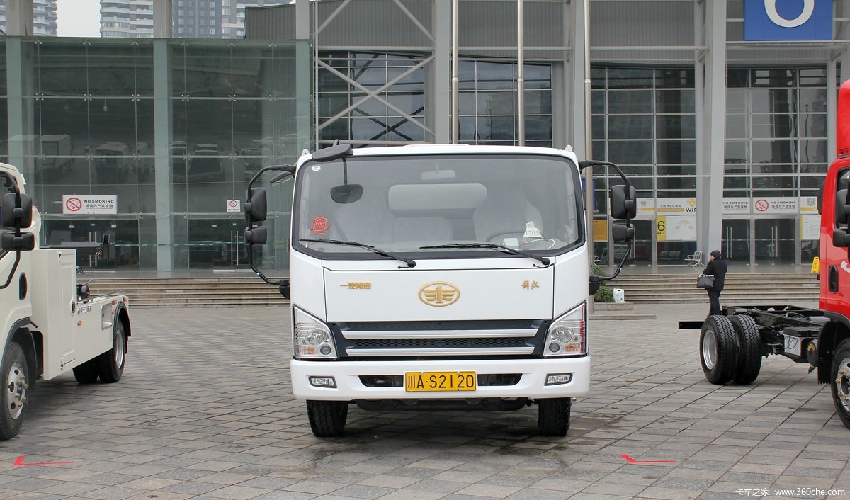 解放 虎V 120马力 4X2 自装卸式垃圾车(黄海牌)