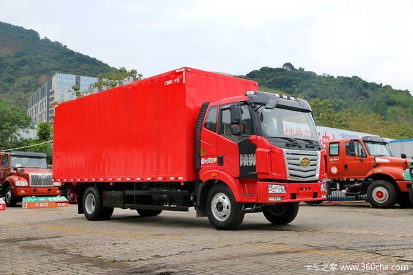 一汽柳特 金陆中卡 160马力 4X2 7.7米厢式载货车(LZT5161XXYPK2E4L5A95)(YC4E160-42)