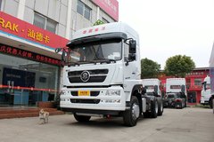 中国重汽 斯太尔D7B重卡 340马力 6X4 危化品牵引车(ZZ4253N3241D1NW)