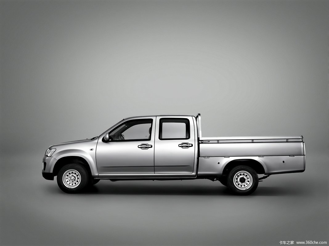 5l汽油 112马力 两驱 长轴双排皮卡_实拍图片_358133_卡车之家