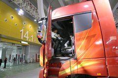 福田 欧曼EST 6系重卡 超级卡车 430马力 4X2牵引车