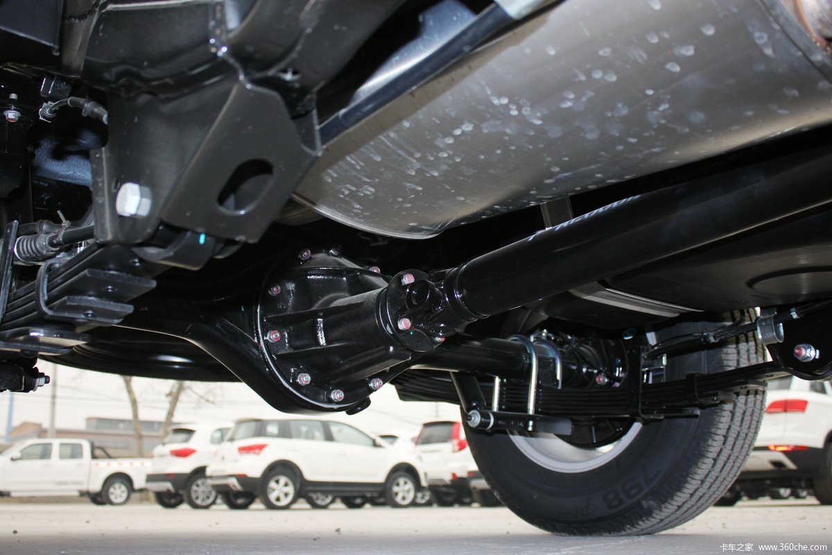 长城汽车 风骏6 长城 风骏6 精英型 四驱 2.4l汽油 双排皮卡 底盘