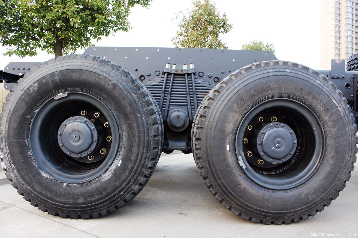 8米自卸车(富华轮边减速桥)(sqr3251d6t4-2)_实拍图片_380977_卡车之