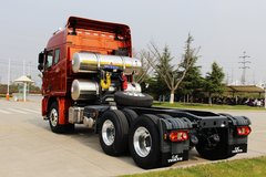 联合卡车 U400重卡 400马力 6X4 LNG牵引车(SQR4252N6ZT4-3)