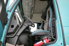 沃尔沃 新FM重卡 420马力 4X2牵引车(欧五)