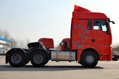 中国重汽 汕德卡SITRAK C7H重卡 360马力 6X4牵引车(ZZ4256N324HD1B)