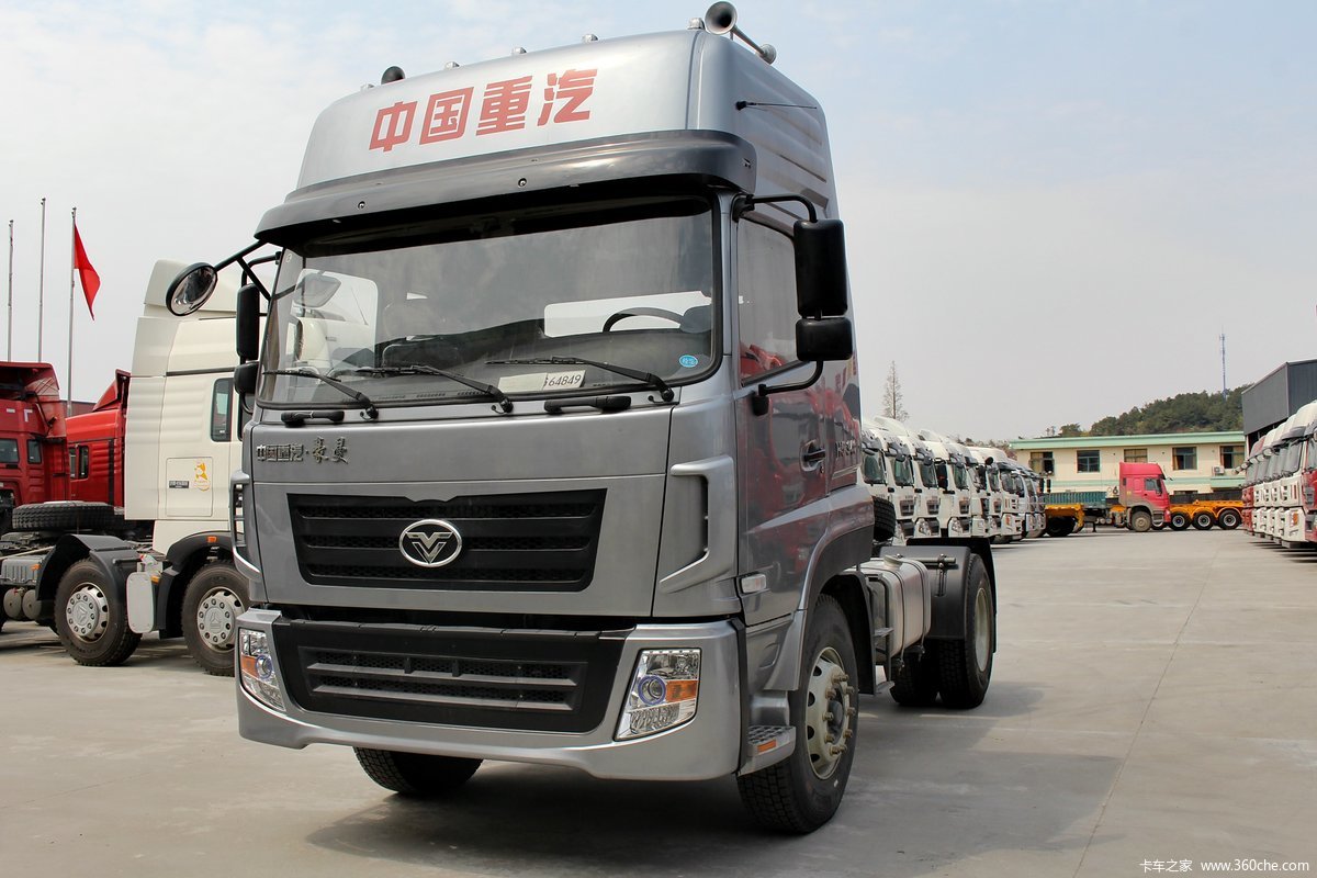 【图】中国重汽 豪曼重卡 340马力 4x2牵引车(zz4188k10eb0)