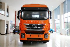 上汽红岩 杰狮M100重卡 390马力 6X4 LNG牵引车(CQ4256HTG384T)