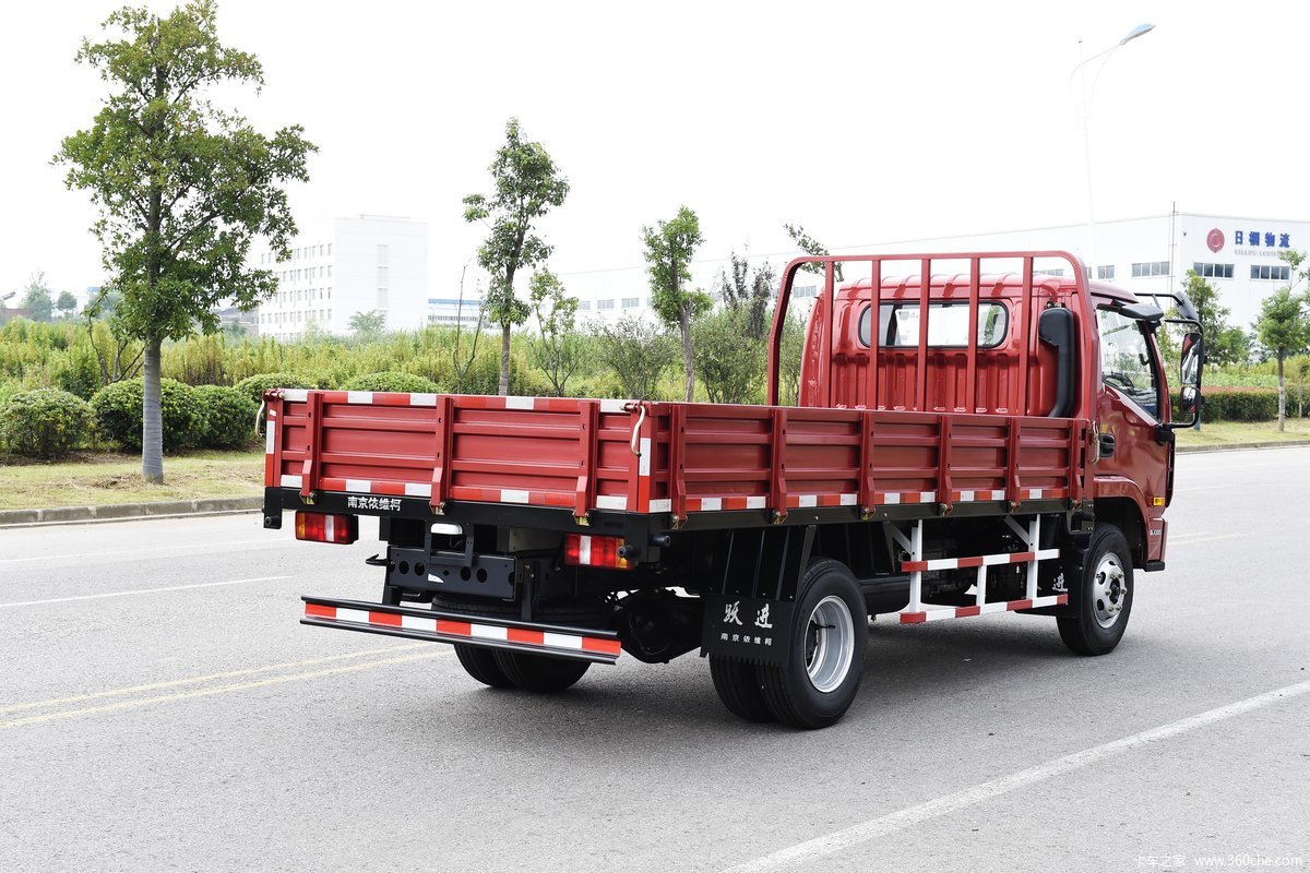 【图】跃进 上骏x500-33 125马力 4.