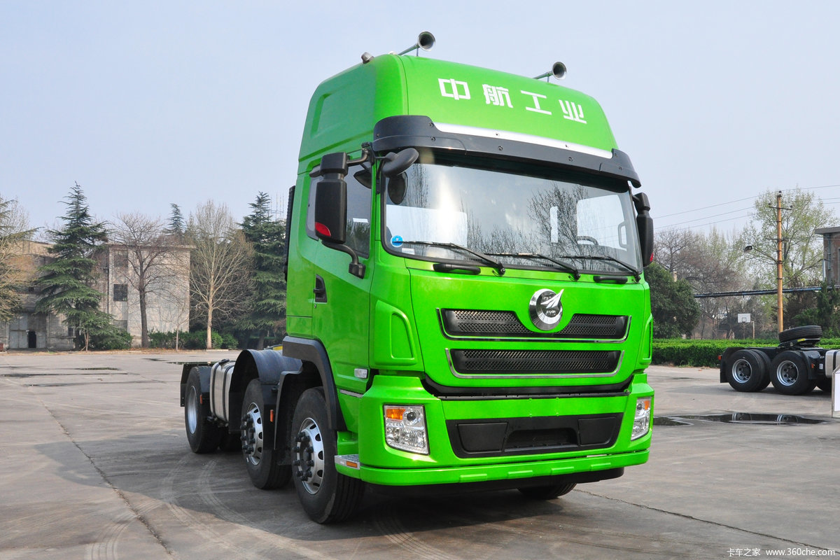 【图】长征汽车 途骥重卡 360马力 6x2牵引车(cz4250su273)_实拍图片
