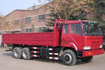 长征汽车 长征重卡 300马力 6X6 7.2米栏板载货车(CZ2256SU455) 卡车图片