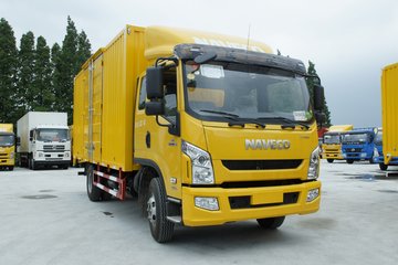 跃进 超越C500-38 140马力 4.65米排半厢式载货车(NJ5102XXYZHDCWZ)