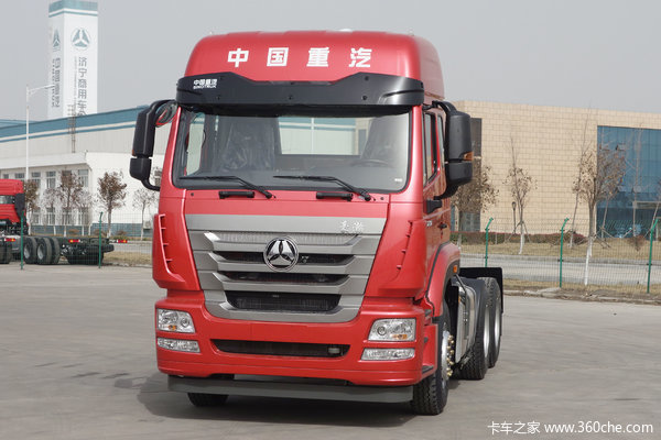 中国重汽 豪瀚J5G重卡 350马力 6X4危险品牵引车(ZZ4255N3243E1W)