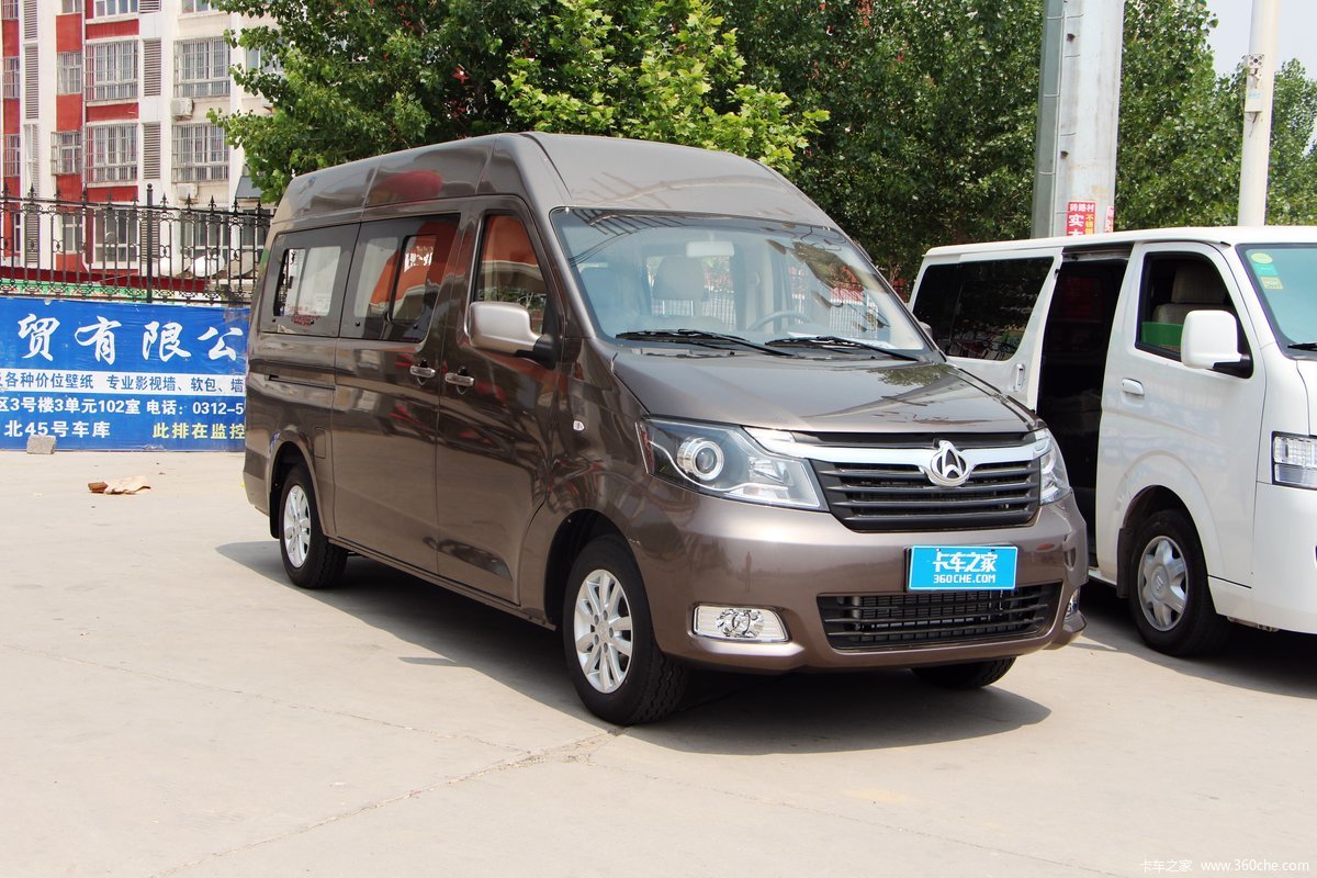 【图】长安轻型车 睿行m90 商务型 124马力 9座客车_实拍图片_404091