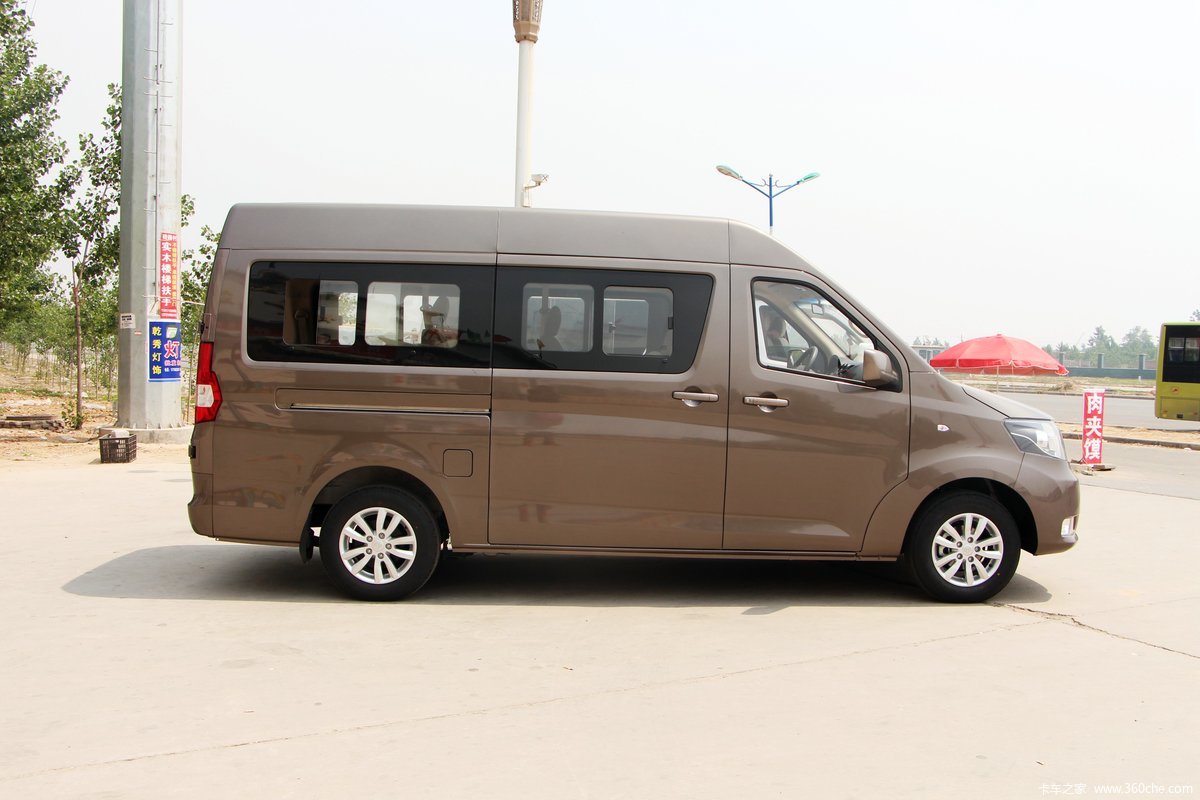 【图】长安商用 睿行m90 商务型 124马力 9座封闭厢式货车_实拍图片