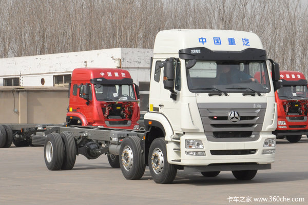 中国重汽 豪瀚J7B重卡 260马力 6X2载货车底盘(ZZ1255M56C3E1L)