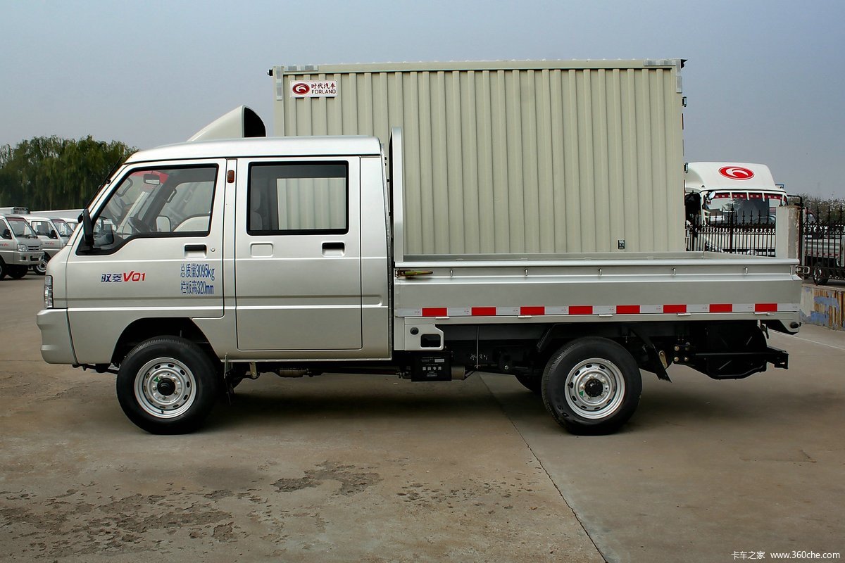 5米双排微卡(后双胎)(bj1030v4al4-d6)_实拍图片_405133_卡车之家