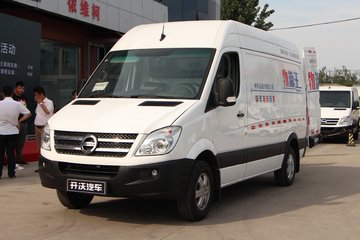 南京金龙 开沃D11 客运版 109马力 2.8T商务车