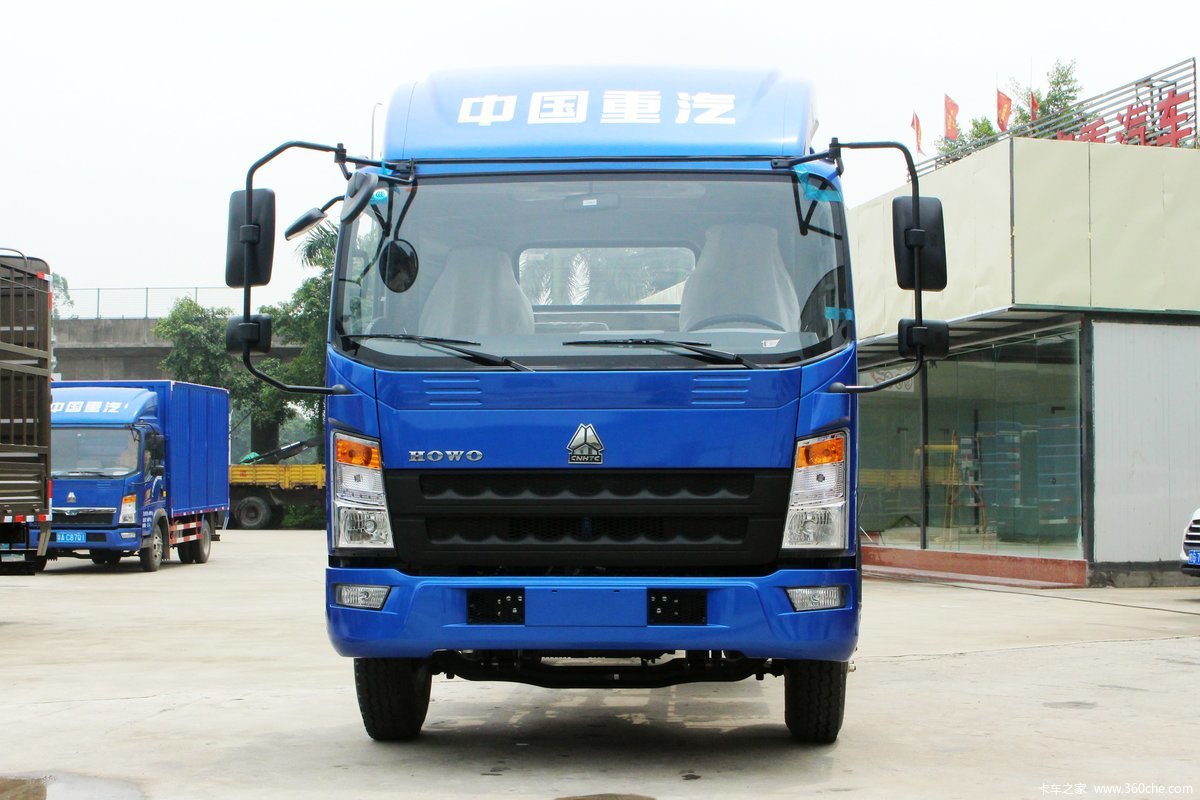 中国重汽HOWO 统帅 148马力 4.2米单排仓栅式载货车底盘