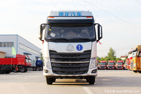 东风柳汽 乘龙H7重卡 420马力 8X4 9.5米畜禽载货车(LZ5312CCQH7FB)