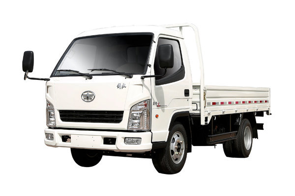 小巧灵活的解放霸铃促销03万元买轻卡来兴晨