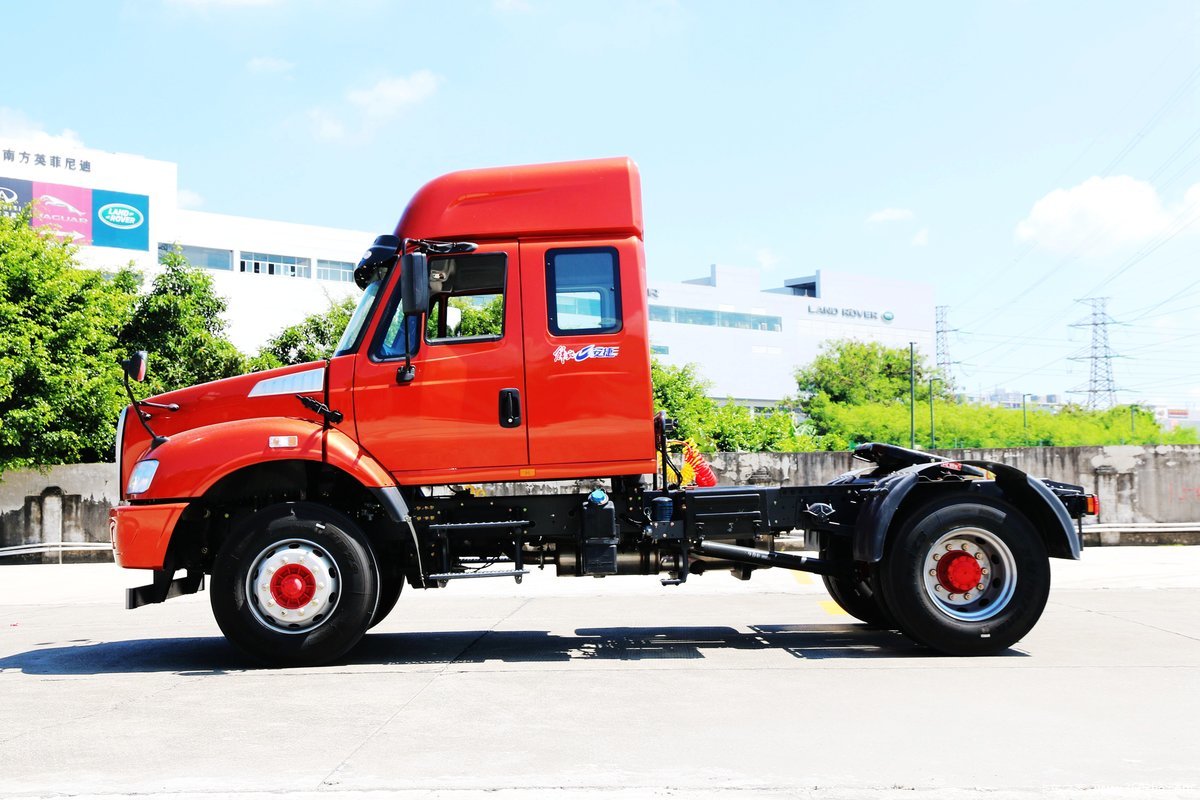 【图】一汽柳特 新安捷(l5r)重卡 290马力 4x2长头牵引车(ca4180k2e