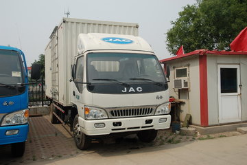 江淮 威铃 130马力 4X2 6.2米单排厢式载货车(HFC1120KR1) 卡车图片
