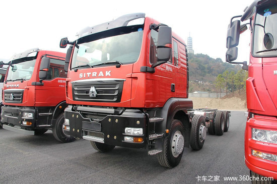 中国重汽 SITRAK C5H重卡 340马力 8X4 7.99方混凝土搅拌车底盘(ZZ5316GJBN306GE1)