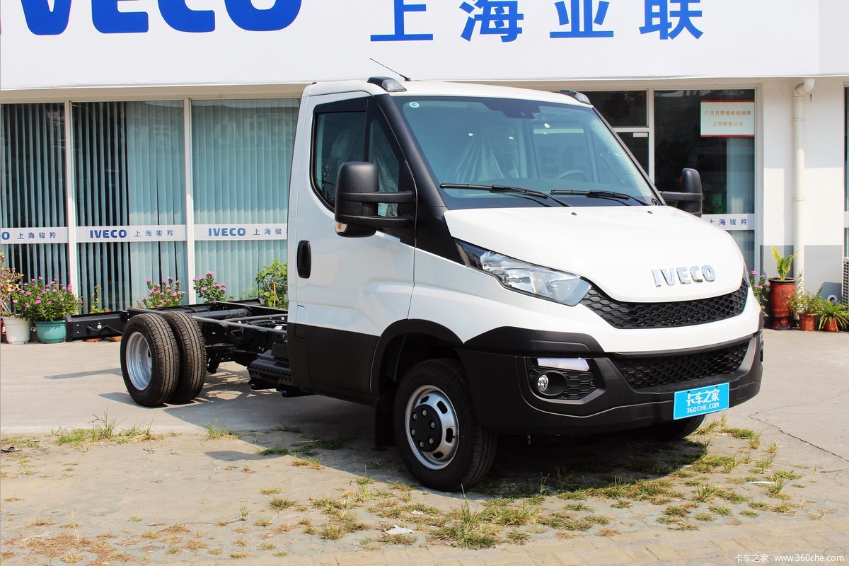 【图】依维柯 daily中卡 170马力 4x2单排载货车底盘(45c17h)_实拍