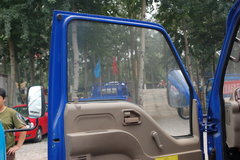 北京牌 旗铃 120马力 4X2 5.2米单排栏板载货车(BJ1065P1U62)