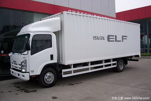 庆铃 700P系列中卡 175马力 4X2 5米厢式载货车(QL5090XTKAR)